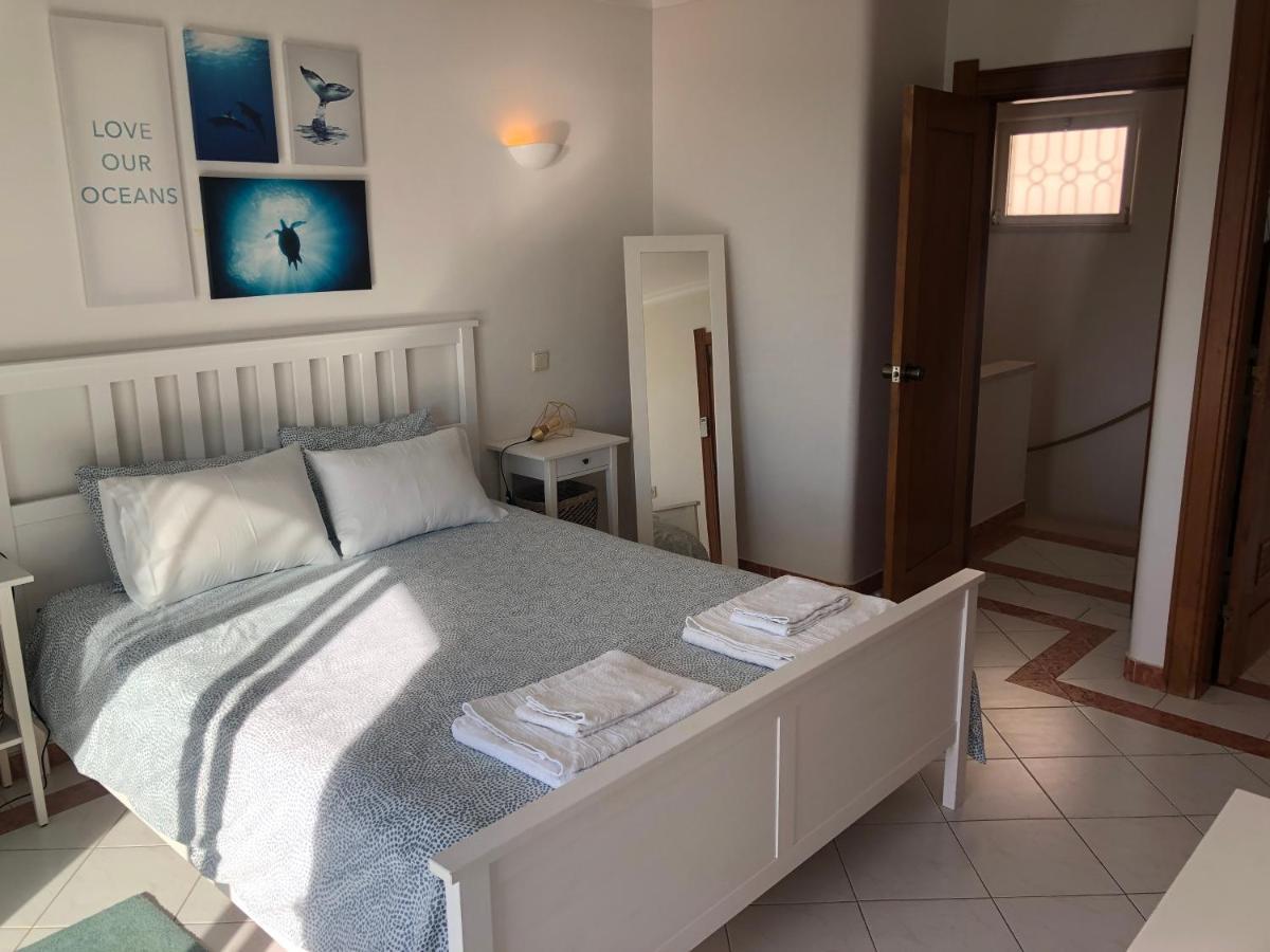 Beachfront 2 Bedroom Albufeira