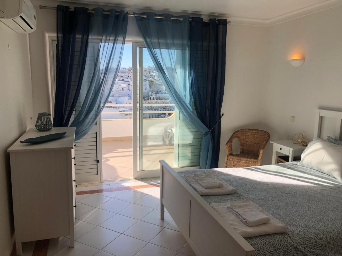 Apartment Beachfront 2 Bedroom *